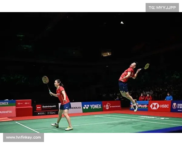 郑思维比赛视频2019,郑思维羽毛球混双巨星闪耀国际赛事王者风采尽显